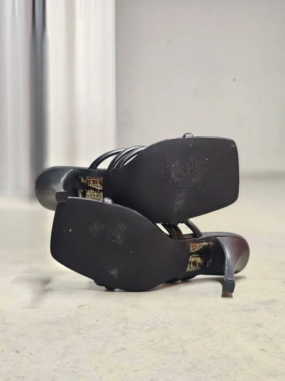 Strappy Black High Heel Sandals With Square Toe Design For Women